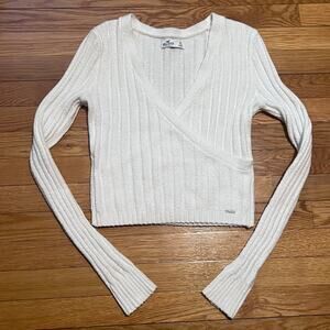 Hollister Ribbed Wrapped Sweater Cream Long Sleeve V-Neck Cropped XS